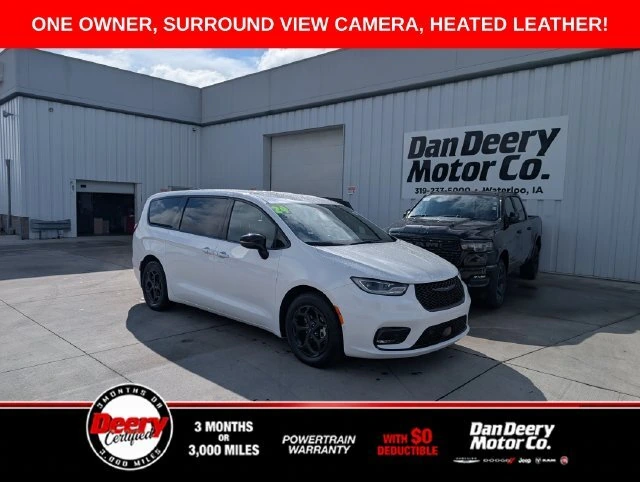 2024 Chrysler Pacifica PHEV