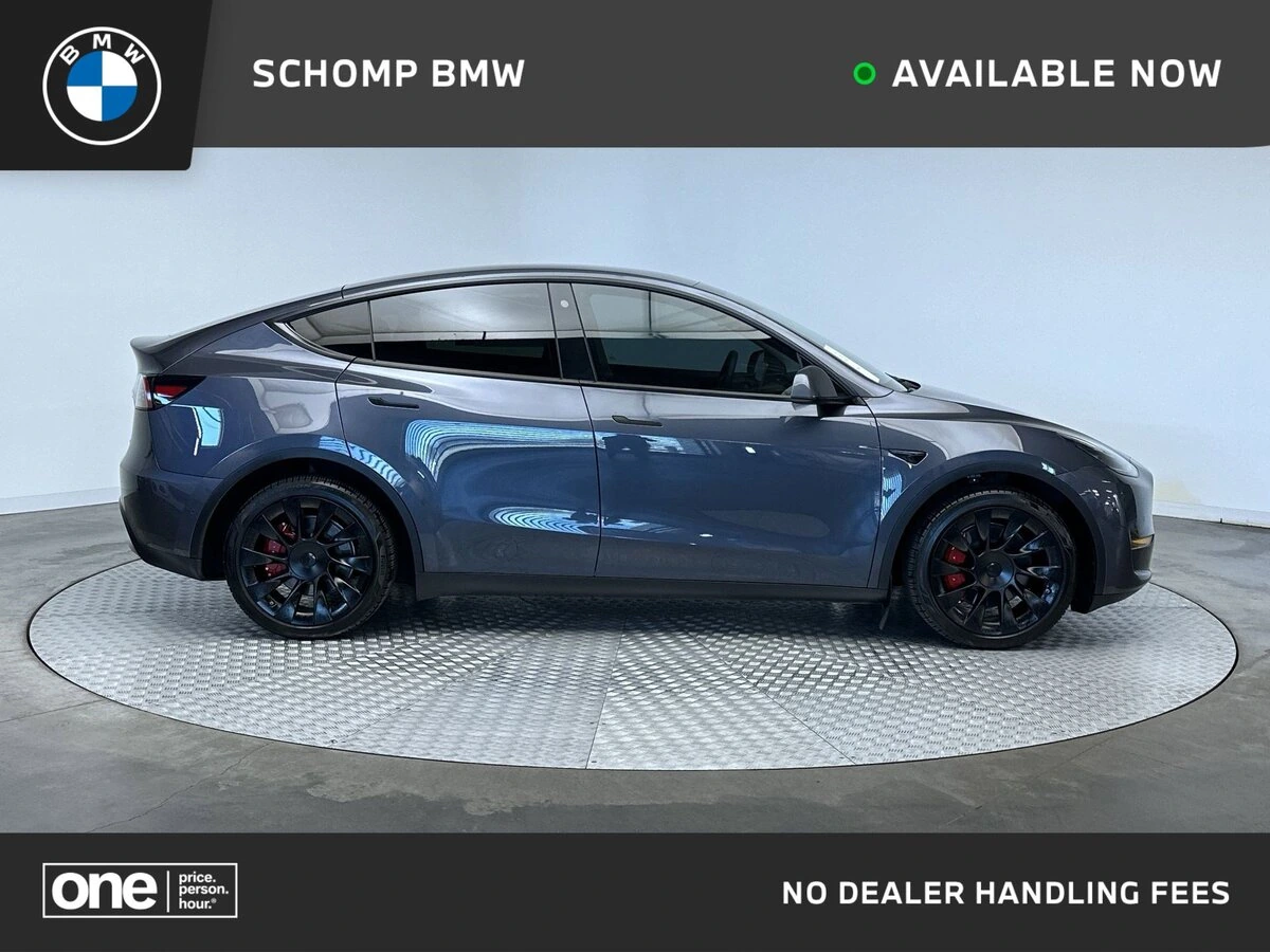 2021 Tesla Model Y Long Range Dual Motor All-Wheel Drive's photo
