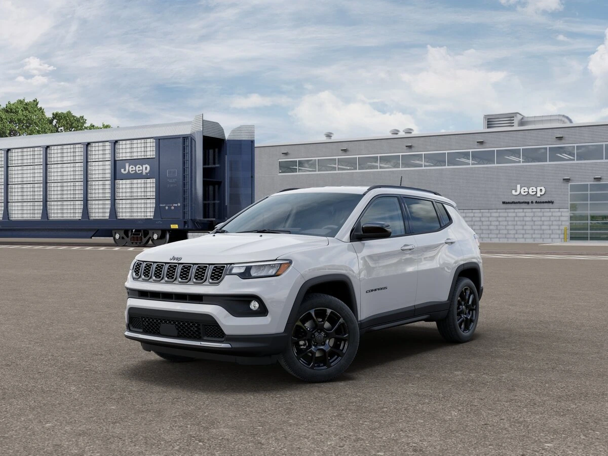 2026 Jeep Compass Altitude's photo