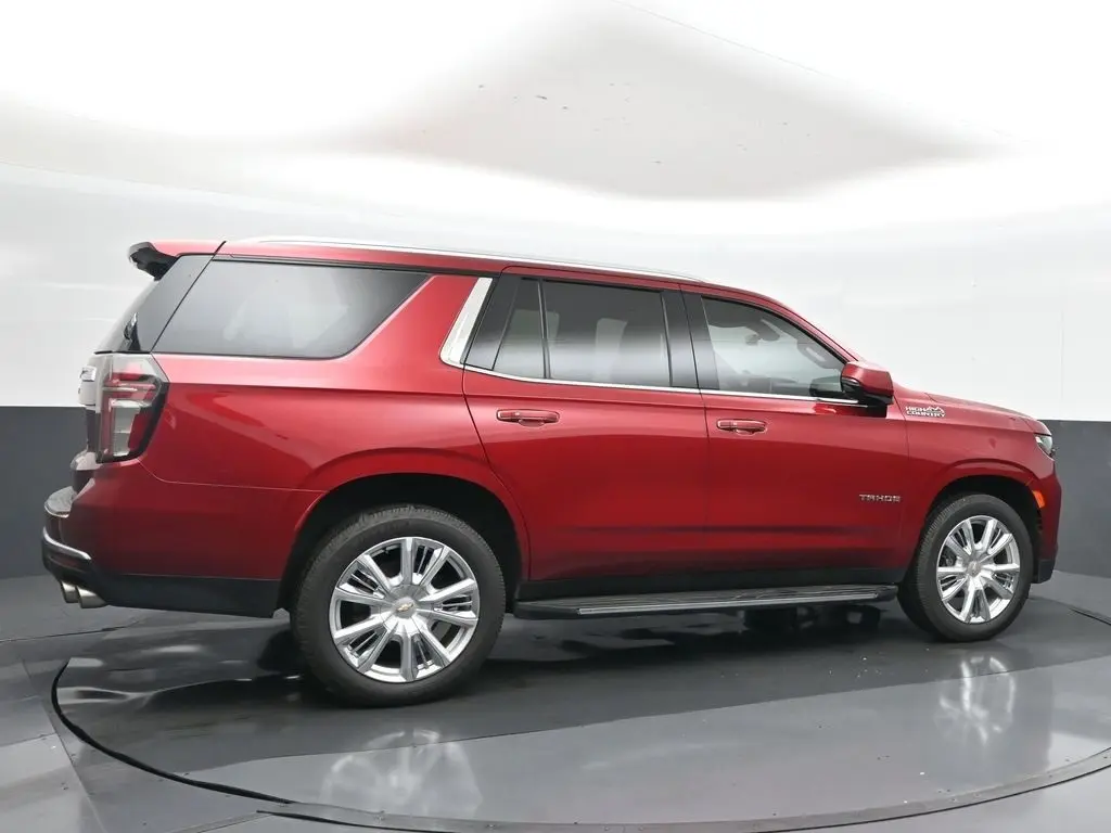 2022 Chevrolet Tahoe High Country photo 4