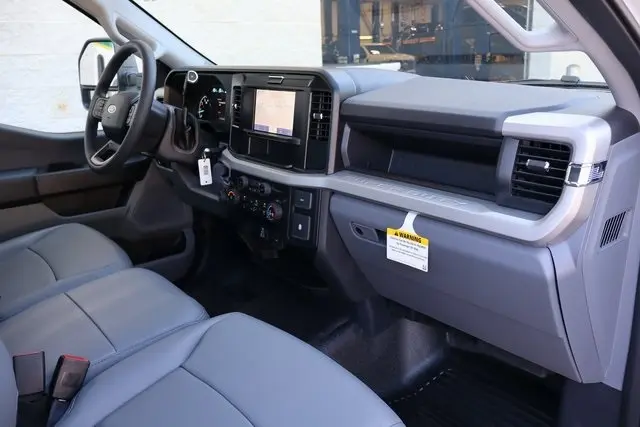 2026 Ford F-350 photo 31