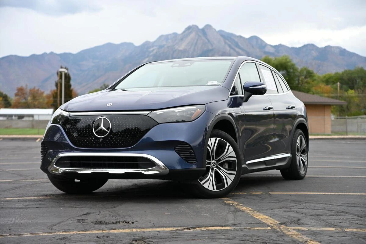 2023 Mercedes-Benz EQE SUV