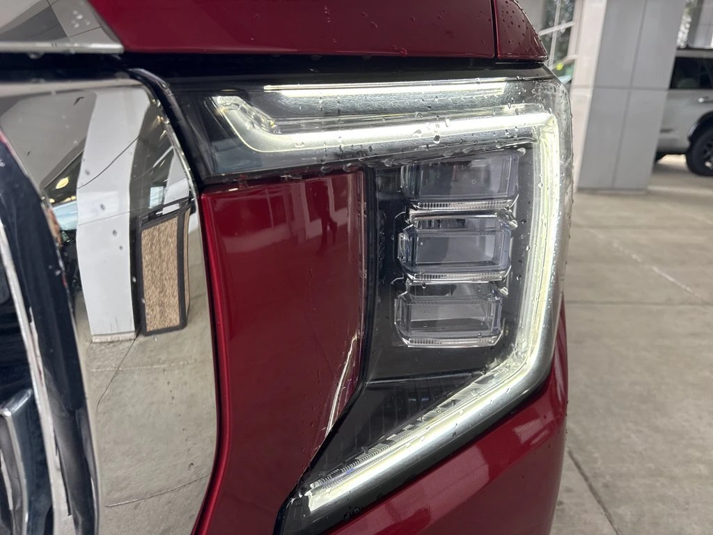2024 GMC Yukon XL SLT - Photo 11