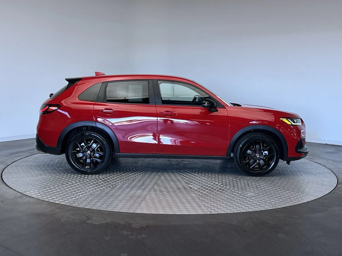 2025 Honda HR-V Sport - Photo 10