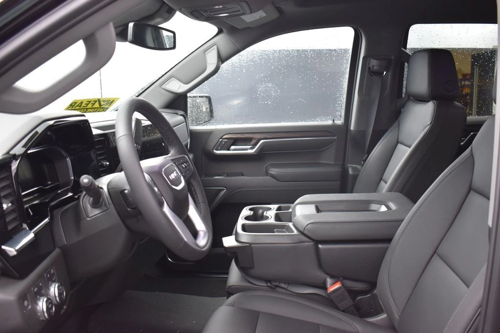 2024 GMC Sierra 1500 SLT - Photo 28