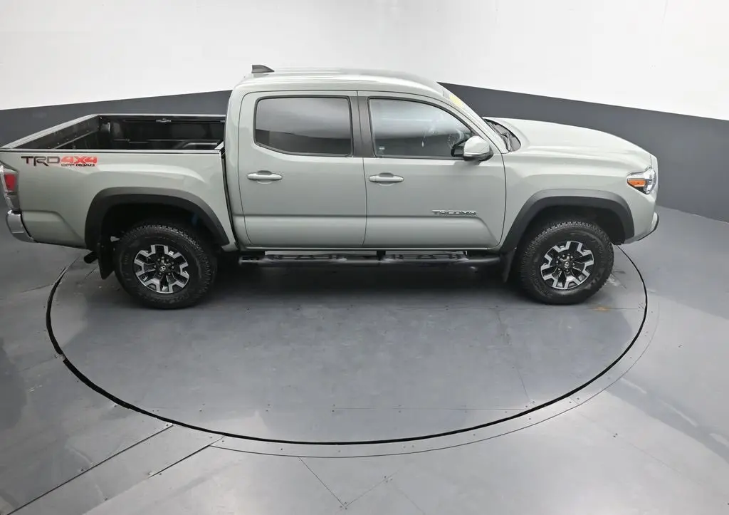 2022 Toyota Tacoma TRD Off-Road V6 photo 32