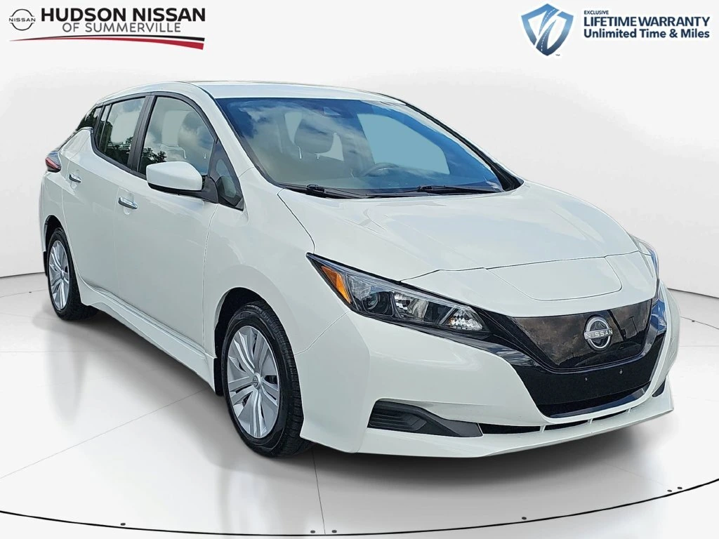 2025 Nissan Leaf S
