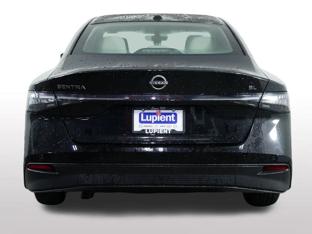 2026 Nissan Sentra SL - Photo 9