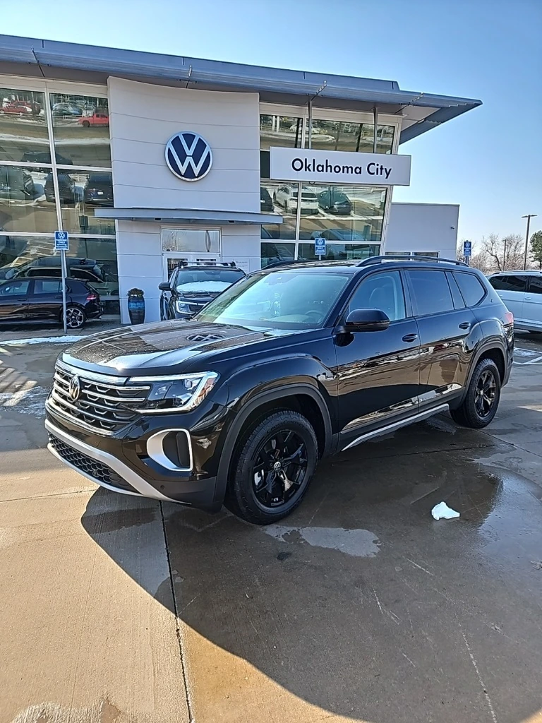 2025 Volkswagen Atlas Atlas Peak Edition