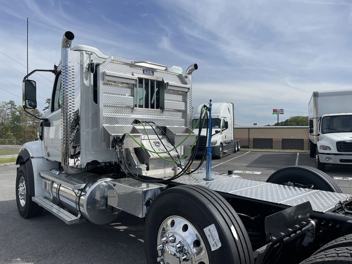 2027 Western Star 49X - image 17