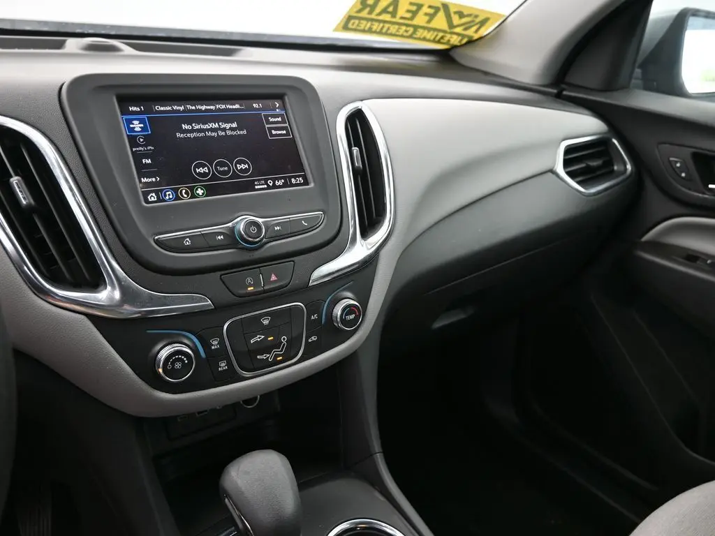 2023 Chevrolet Equinox LT photo 13