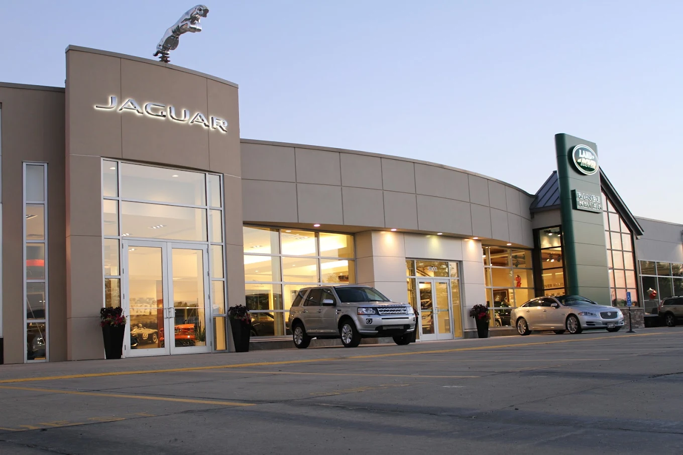 Jaguar Des Moines Authorized Service