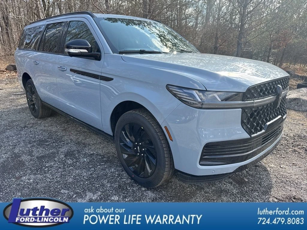 2026 Lincoln Navigator Reserve L 4WD's photo
