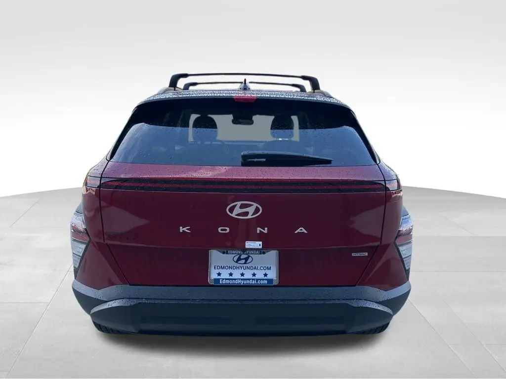 2026 Hyundai Kona SEL photo 7