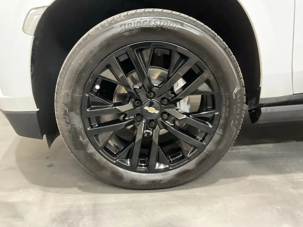 2023 Chevrolet Tahoe Premier photo 6