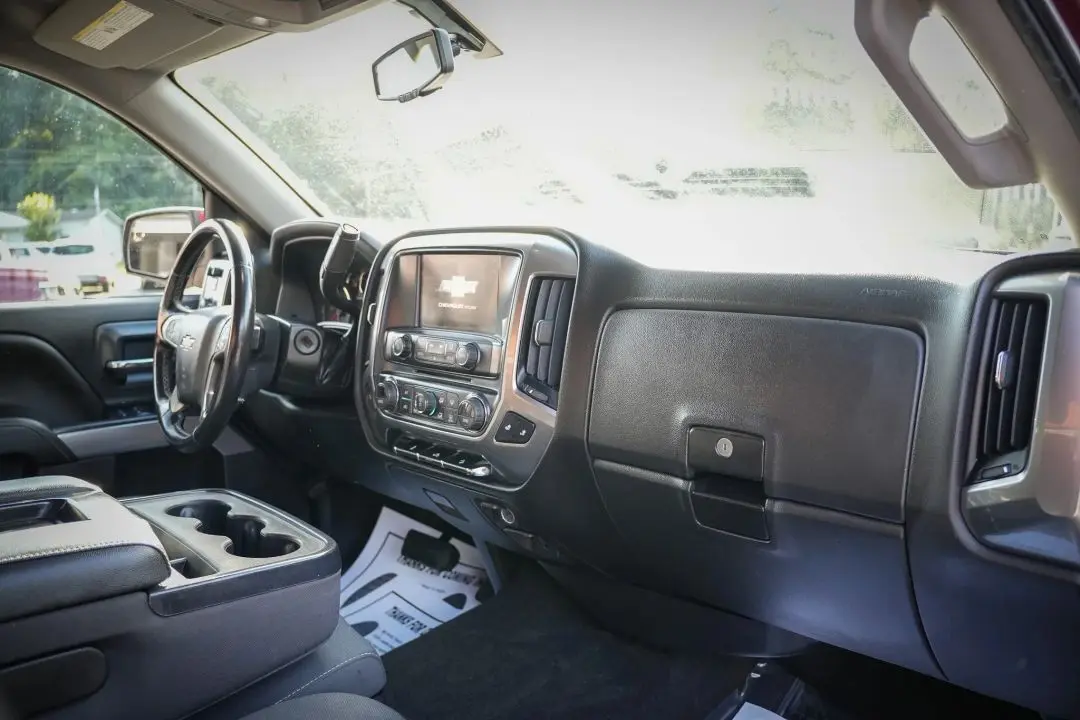 2018 Chevrolet Silverado 1500 Z71 LT photo 21