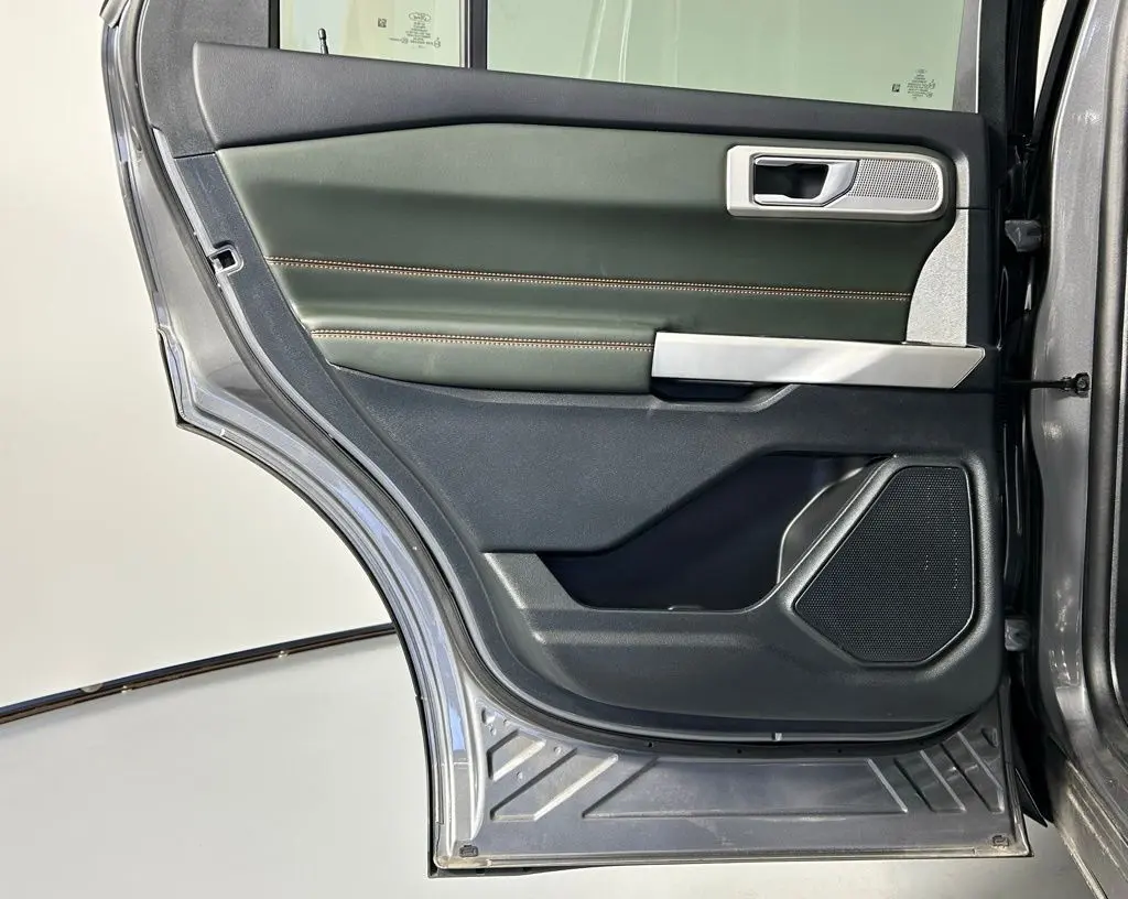 2023 Ford Explorer Timberline photo 16