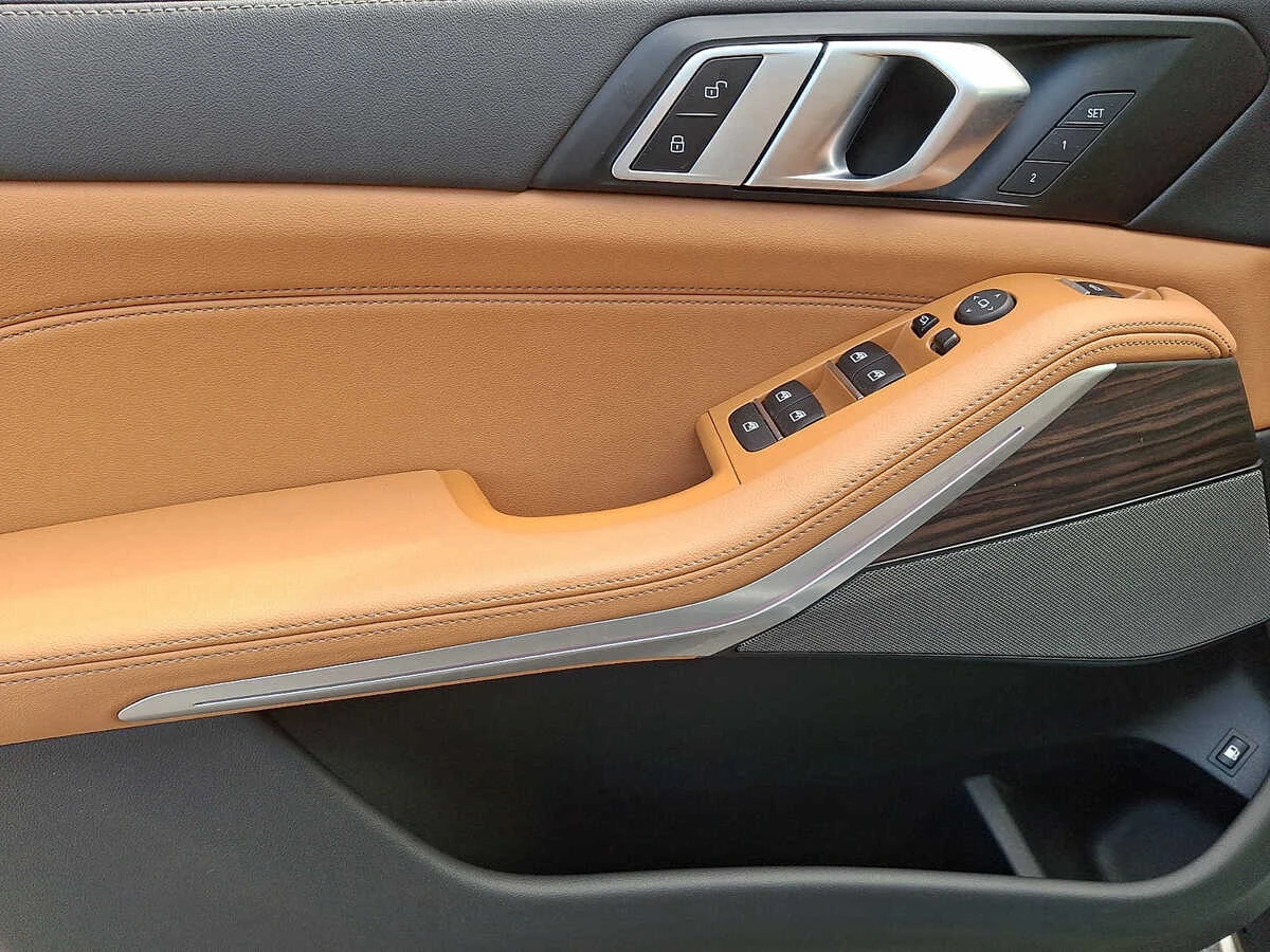 2024 BMW X5 50e - Photo 9