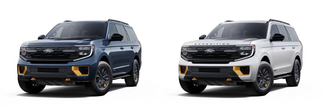 Stone Blue Metallic and Star White Metallic 2025 Ford Expedition Models on White Background