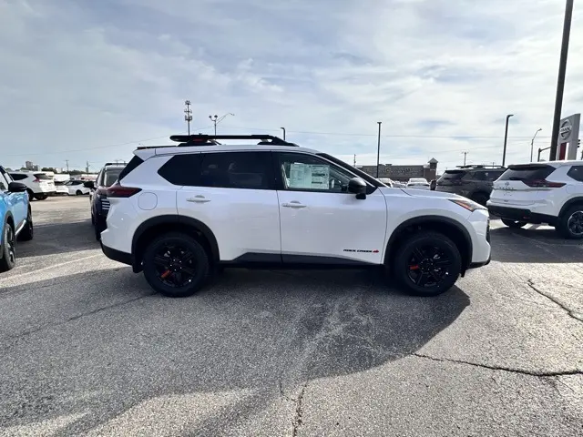 2026 Nissan Rogue SV photo 4