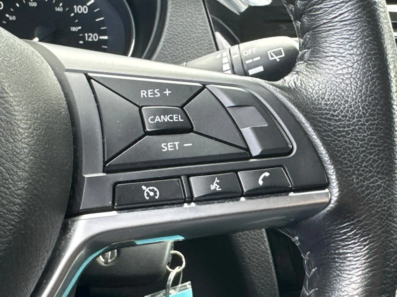 2020 Nissan Rogue S photo 20