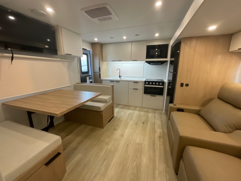 Thrive/24RKS/2026 image-25