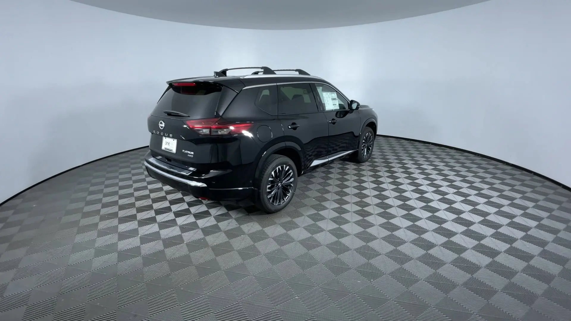2026 Nissan Rogue Platinum photo 5