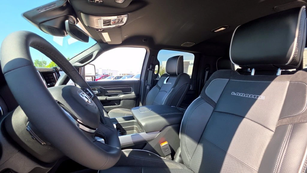 2026 RAM 2500 Laramie - Photo 20