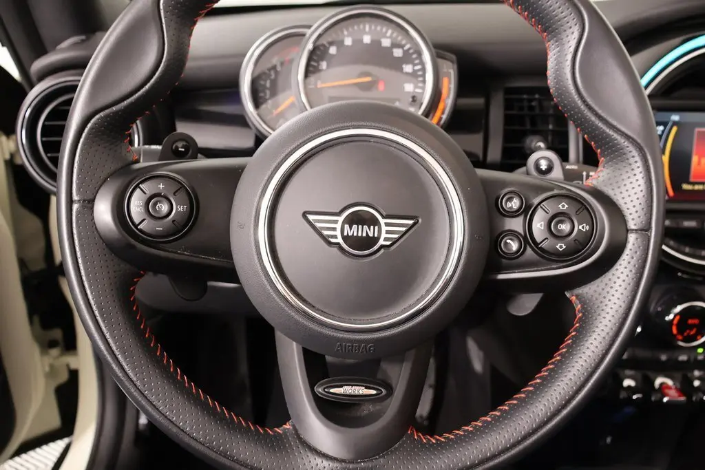 2021 Mini Cooper Convertible S photo 3