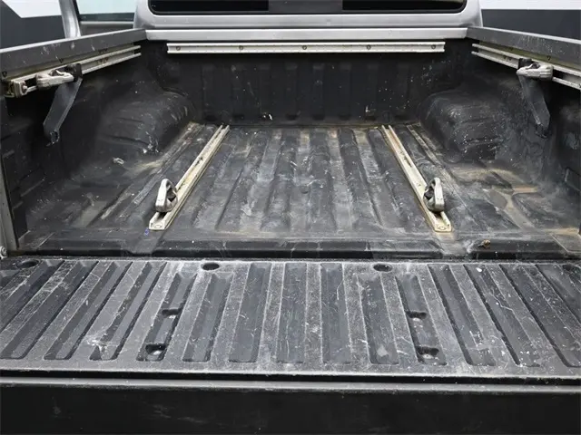 2016 Nissan Frontier SV photo 22
