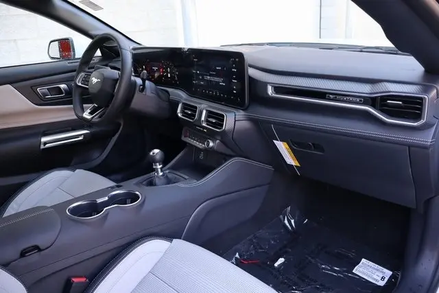 2025 Ford Mustang GT Premium photo 34