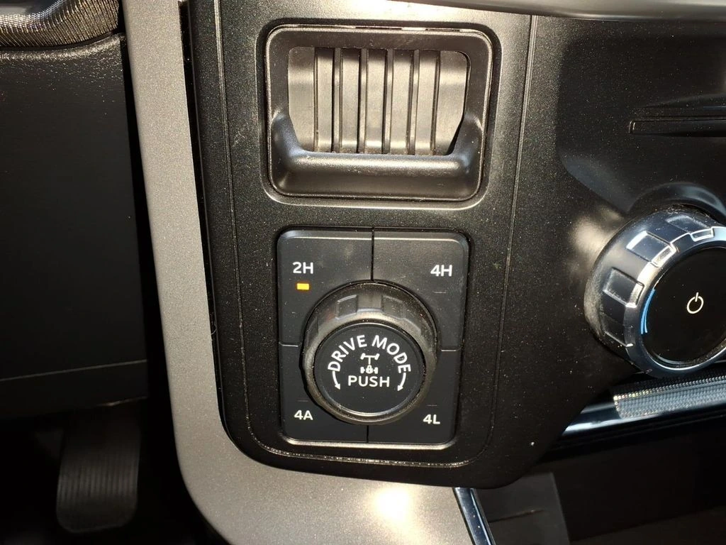 2024 Ford F-150 Lariat - Photo 29