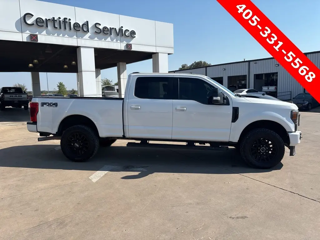 2021 Ford F-250 Lariat photo 3