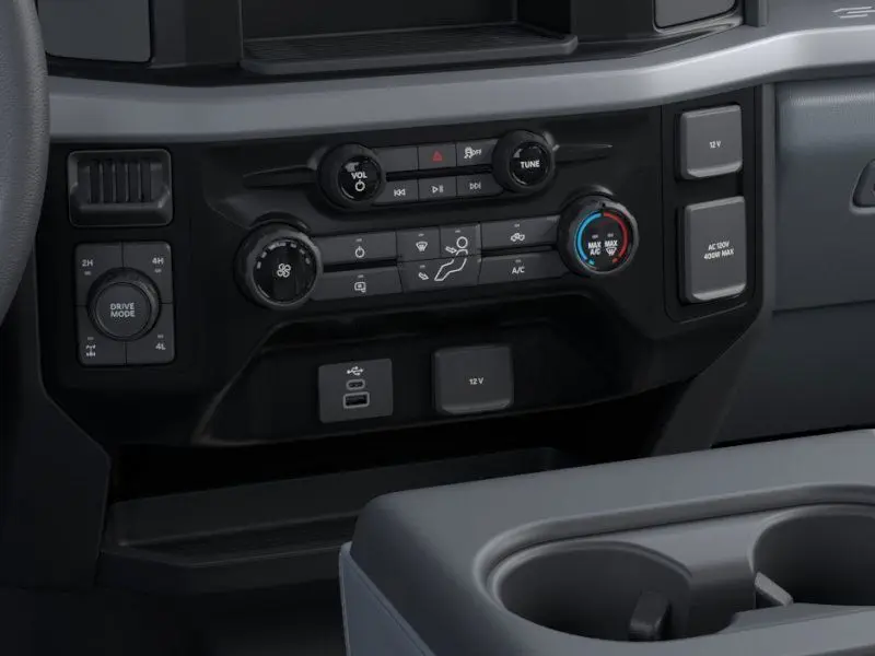 2026 Ford F-250 photo 6