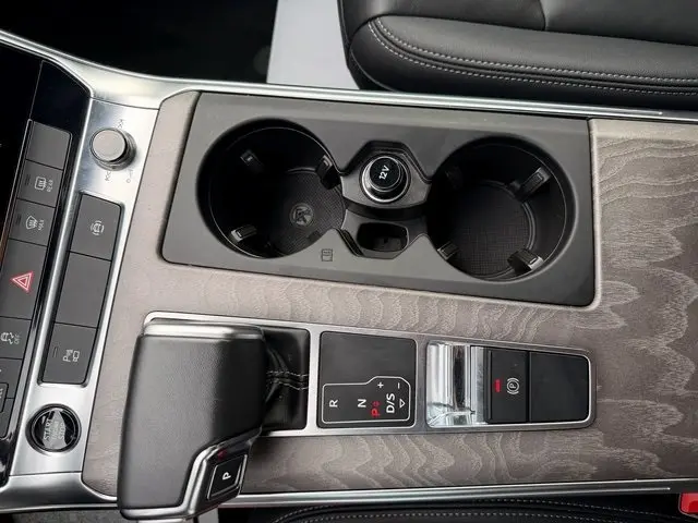 2024 Audi A6 Quattro Premium Plus photo 27