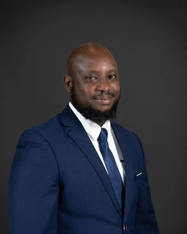 EMMANUEL-photo