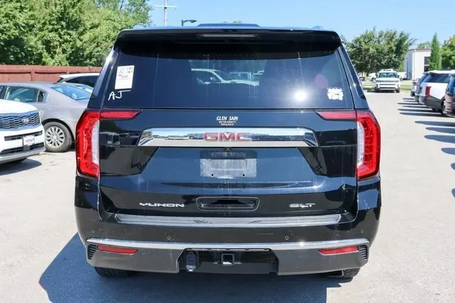 2021 Gmc Yukon XL SLT photo 5