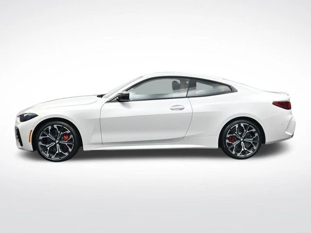 2026 BMW 4 Series M440i - Photo 8