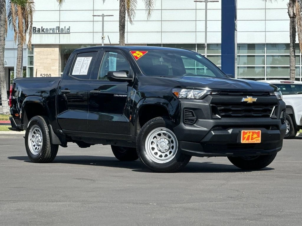 2023 Chevrolet Colorado 2WD Work Truck Crew Cab Short Box's photo