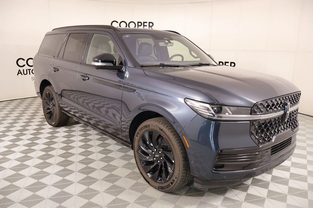 2025 Lincoln Navigator
