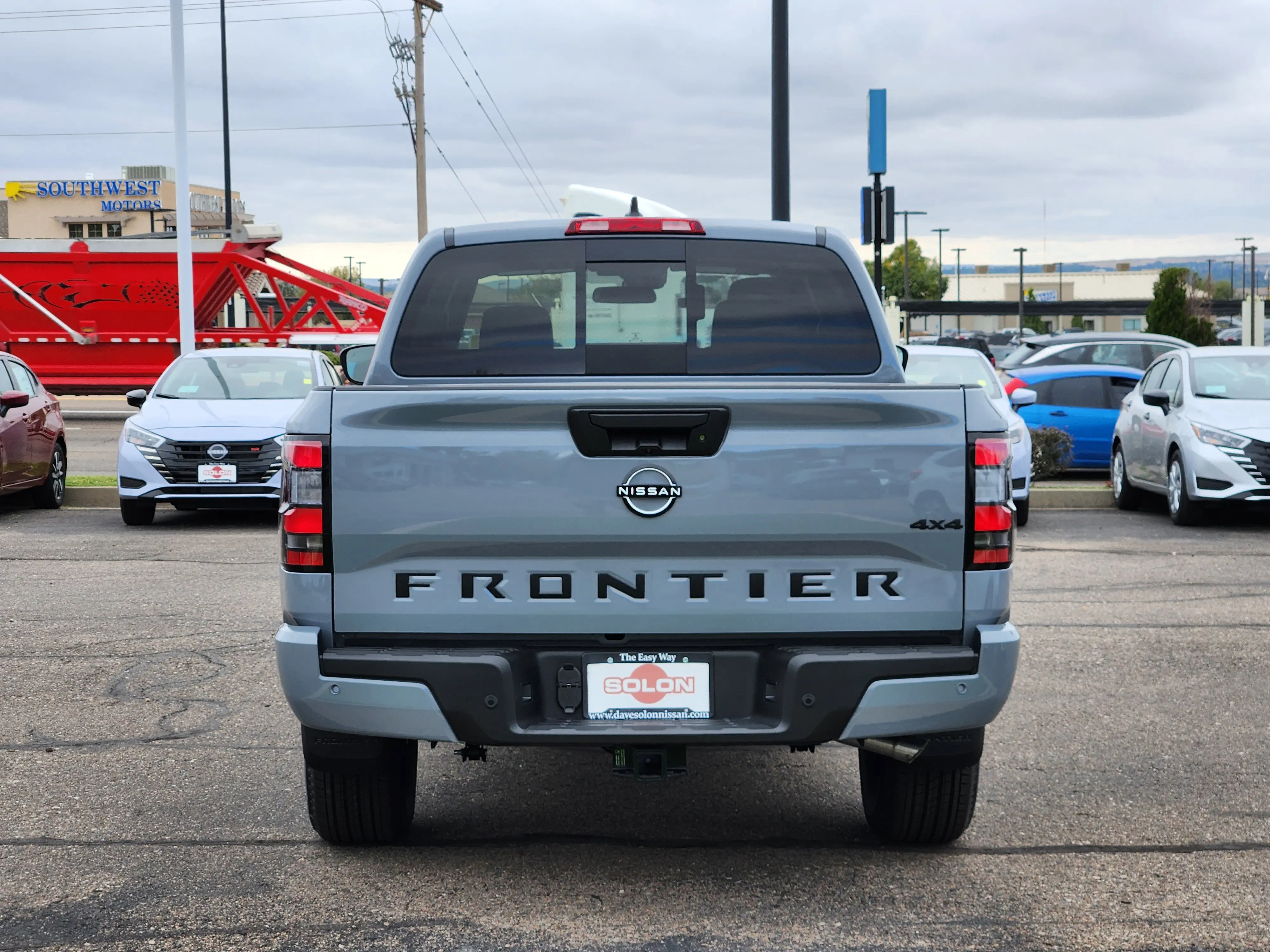 2026 Nissan Frontier Crew Cab SV photo 4