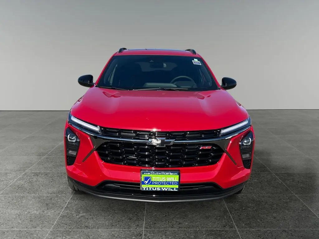 2026 Chevrolet Trax photo 2