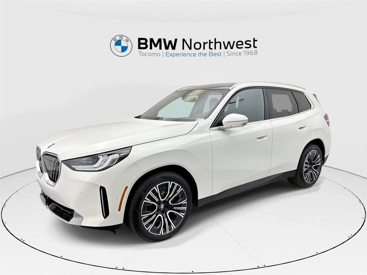 2026 BMW X3 30 XDRIVE's photo