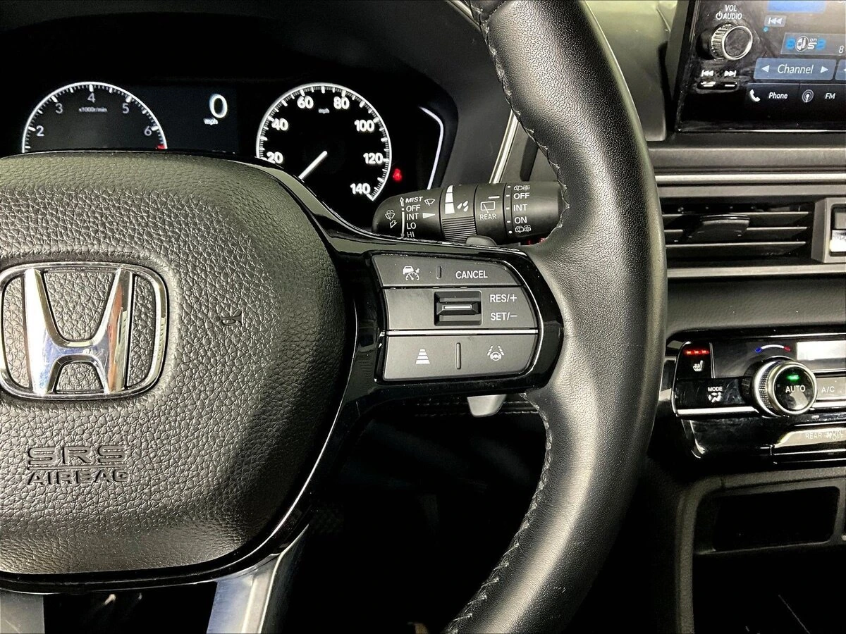 2025 Honda Pilot EX-L - Photo 12
