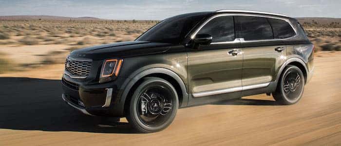 2020 Kia Telluride in desert