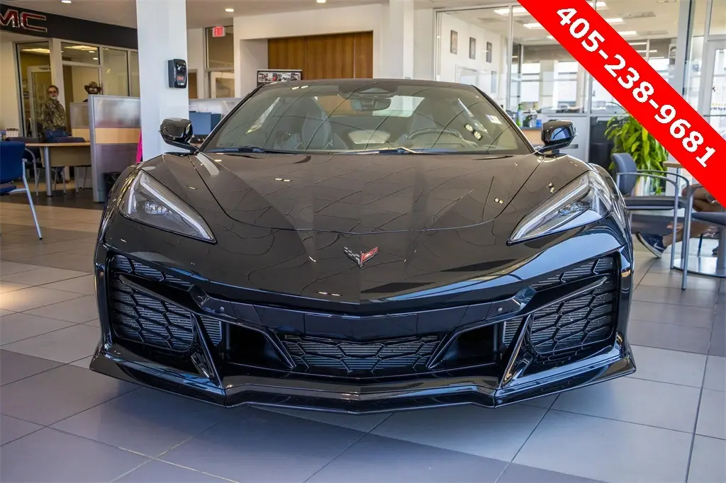 2024 Chevrolet Corvette Stingray Z06 3LZ photo 3