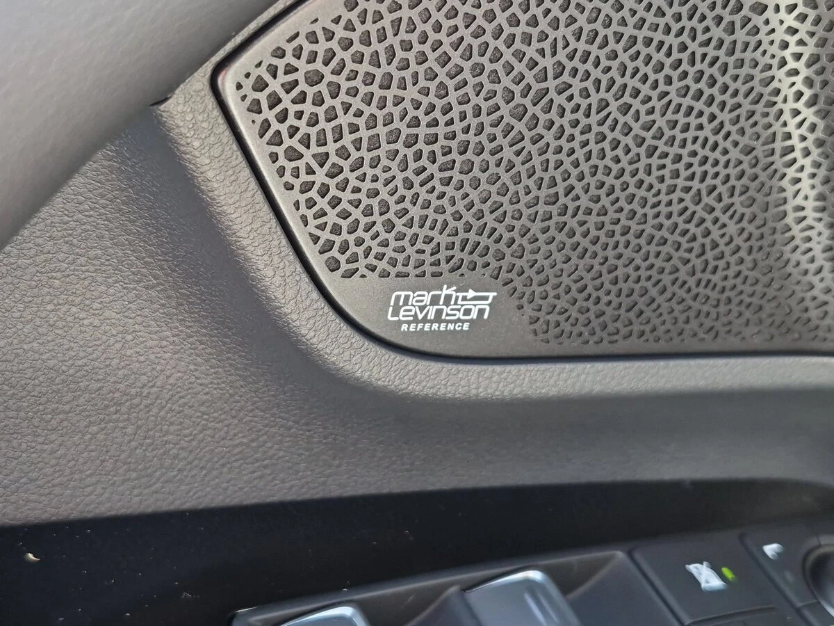 2026 Lexus LX 700h F-Sport - Photo 14