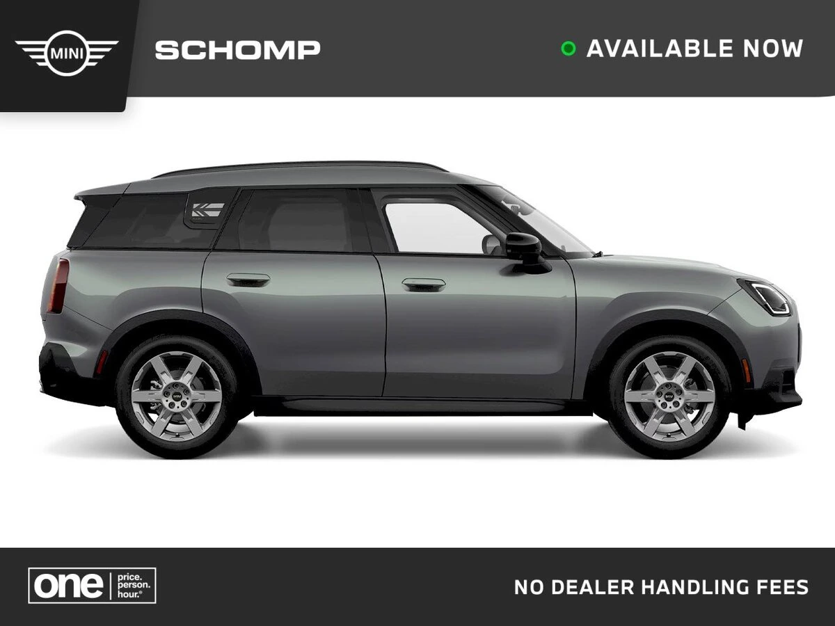 2025 MINI Countryman SE's photo