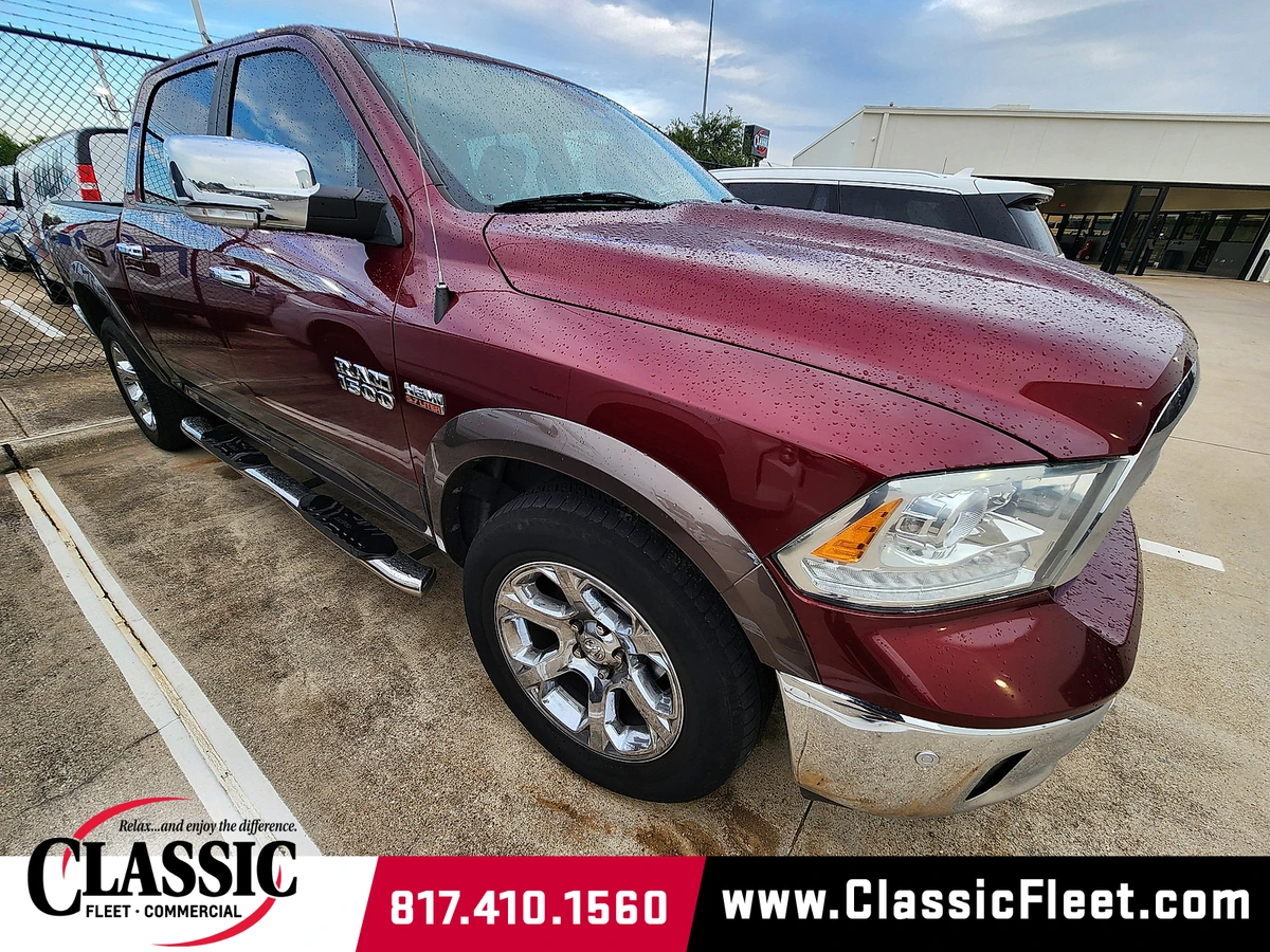 2018 RAM 1500 Laramie 4x4 Crew Cab 5'7's photo