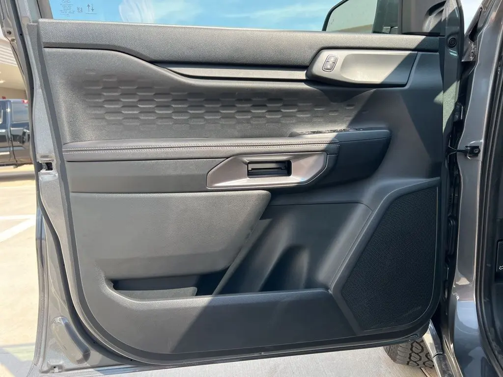 2025 Ford Ranger XLT photo 15
